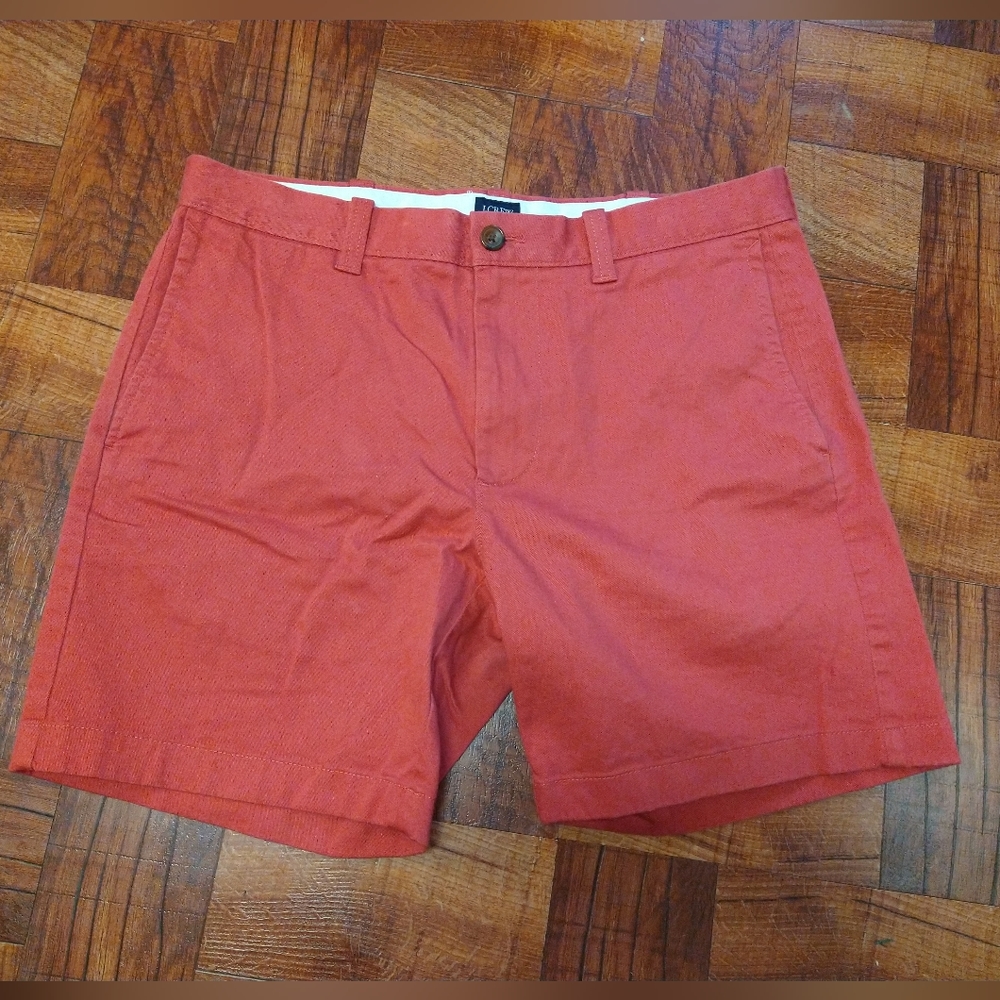 J. Crew 7" Inseam Men's Red Shorts Outdoors Summer Casual Size 32